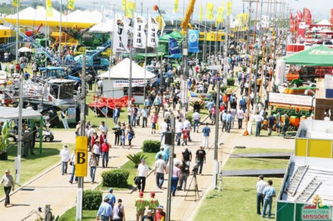 0083004_regular_expodireto_cotrijal_nAo_me_toque_agronegOcios_vinho_trator_regiao_das_missoes_norte_rio_grande_do_sul_1a8_.jpg